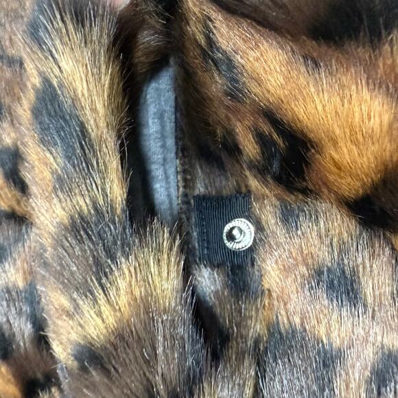 Abercrombie & Fitch Mini Puffer Jacket Leopard Faux Fur Coat Women’s Medium - Picture 7 of 9